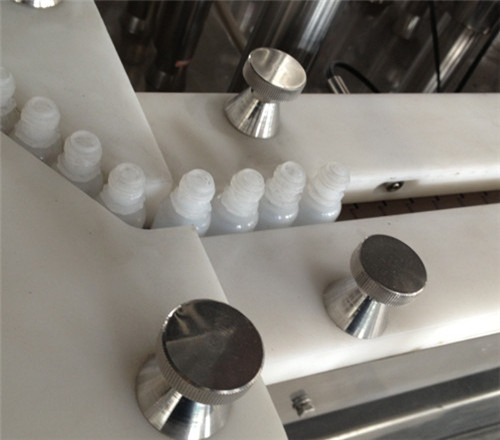 बोतल उपकरण क्ल्याम्पि।